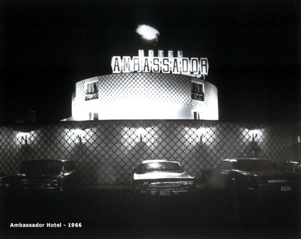 Ambassador Hotel Sudbury Luaran gambar