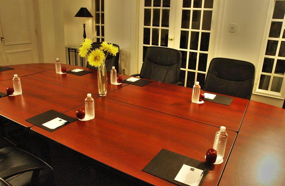 Ambassador Hotel Sudbury Luaran gambar