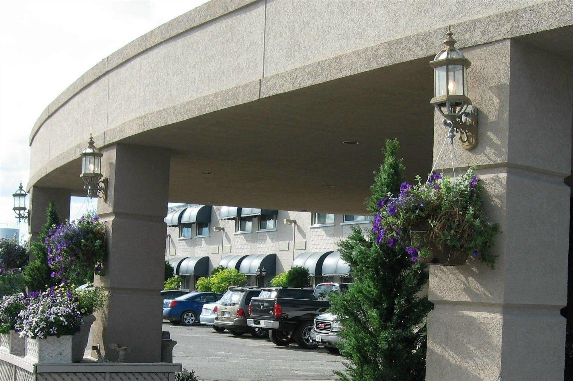 Ambassador Hotel Sudbury Luaran gambar